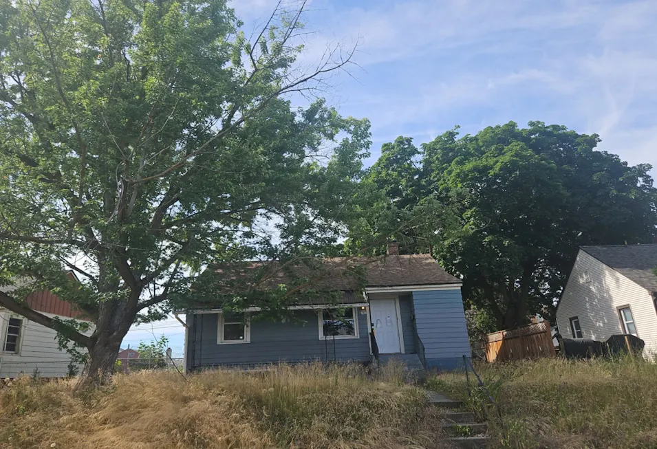 1630 E Broad Ave Spokane, WA 99207, Spokane County