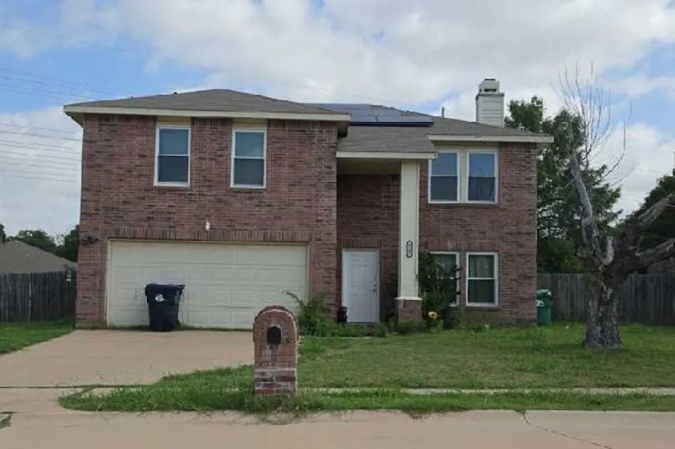 8105 Montecito Dr Denton, TX 76210, Denton County