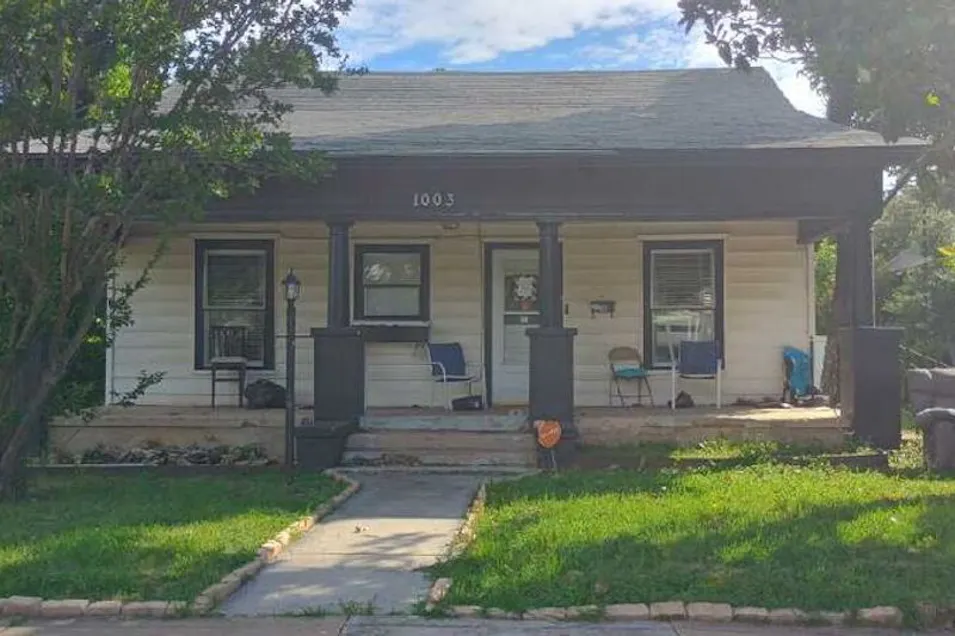 1003 3rd St Brownwood, TX 76801, Brown County