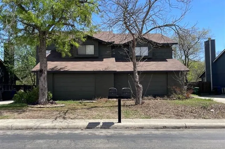 12142 Vista Nogal St San Antonio, TX 78213, Bexar County