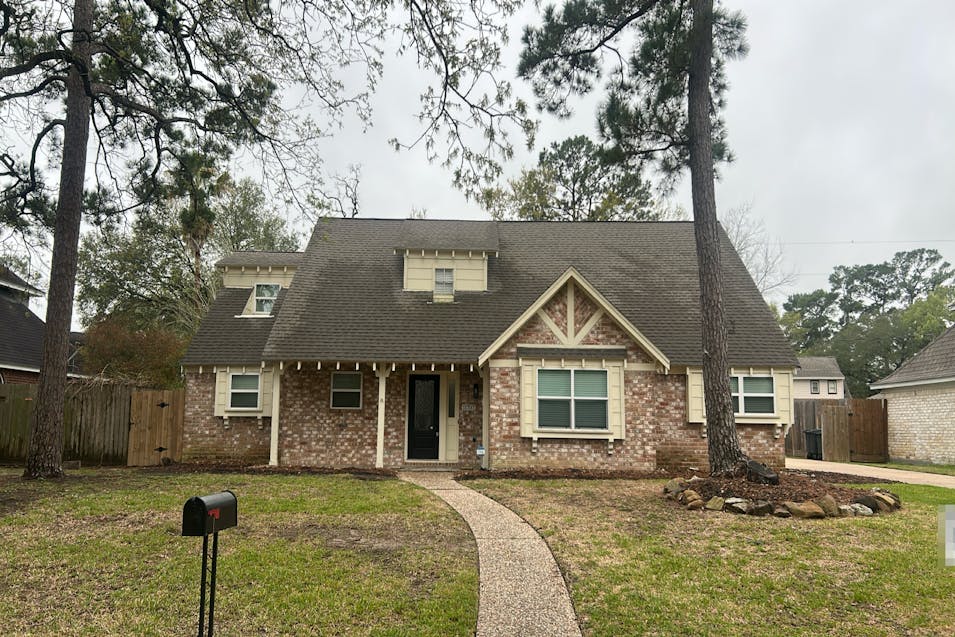 11707 Fawnview Dr Houston, TX 77070, Harris County