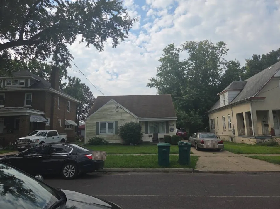 2000 W Sherman Ave West Peoria, IL 61604, Peoria County