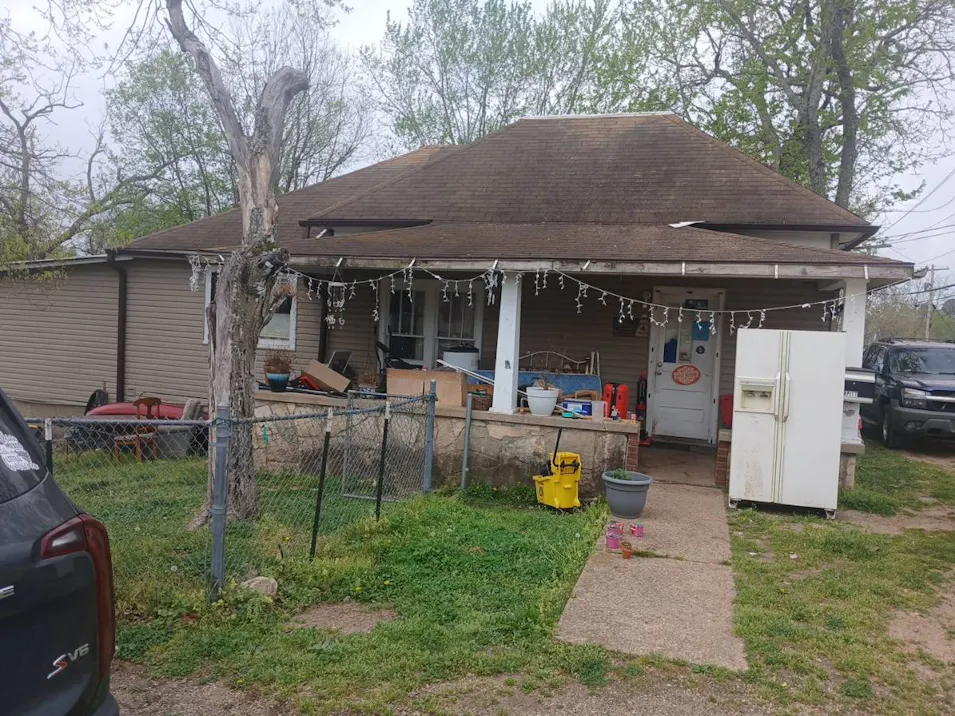 204 S 7th St Thayer, MO 65791, Oregon County