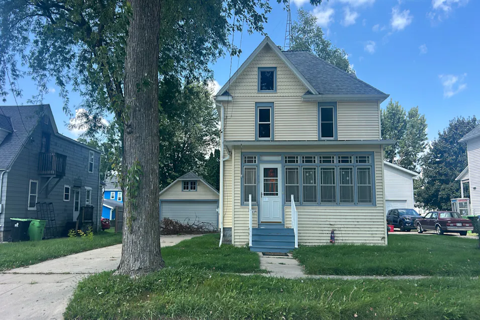 112 Prospect Ave Beaver Dam, WI 53916, Dodge County