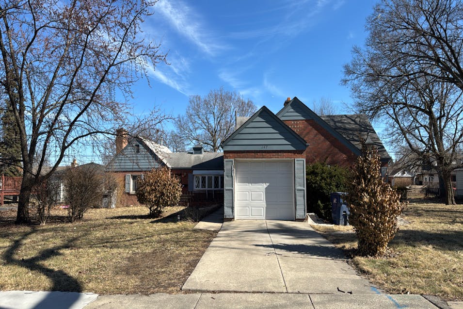 147 N Wolf Rd Des Plaines, IL 60016, Cook County
