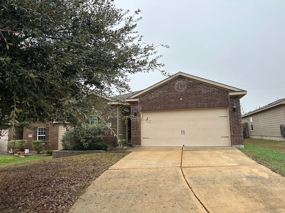 12102 Luckey Smt San Antonio, TX 78252, Bexar County