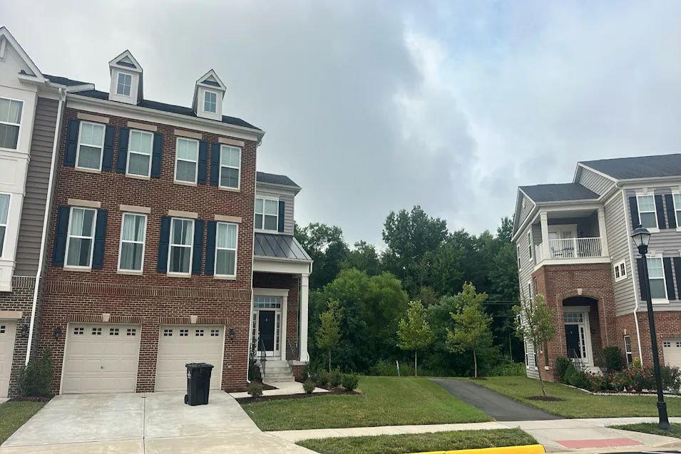 42647 Oak Park Square Ashburn, VA 20148, Loudoun County