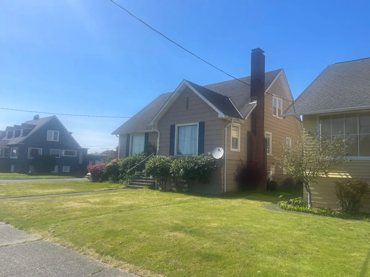 3rd St, Aberdeen, WA 98520 #1