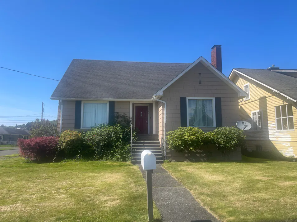 422 W 3rd St Aberdeen, WA 98520, Grays Harbor County