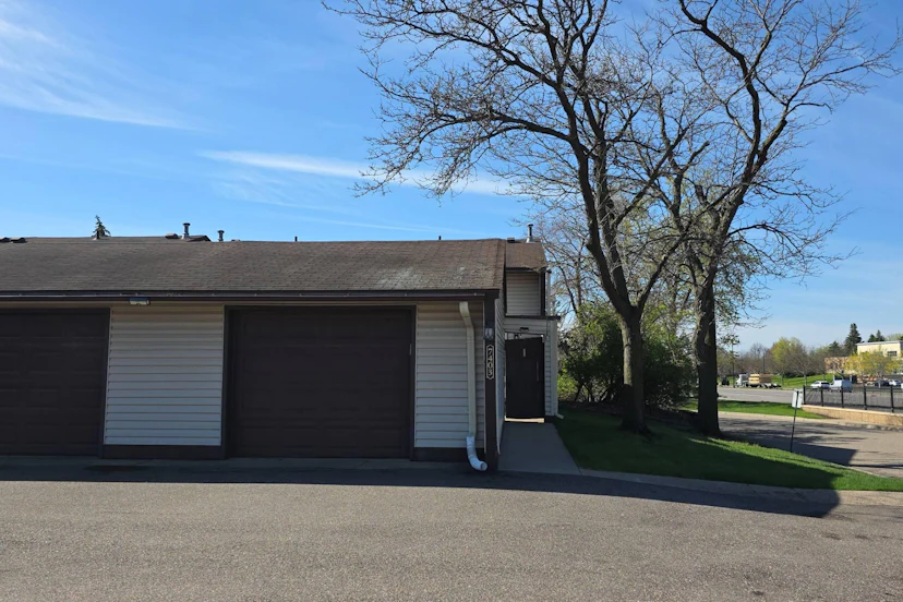 7403 142nd Street Ct