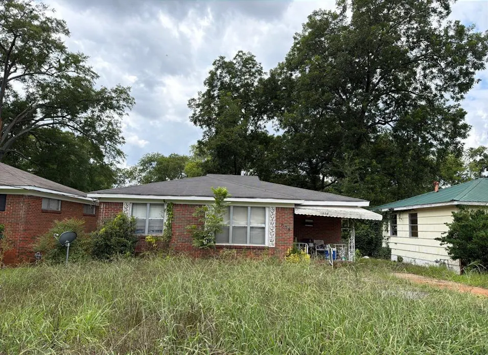 1508 18th Place SW Birmingham, AL 35211, Jefferson County
