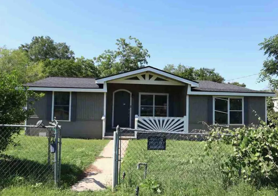9428 Sunny Hl San Antonio, TX 78263, Bexar County