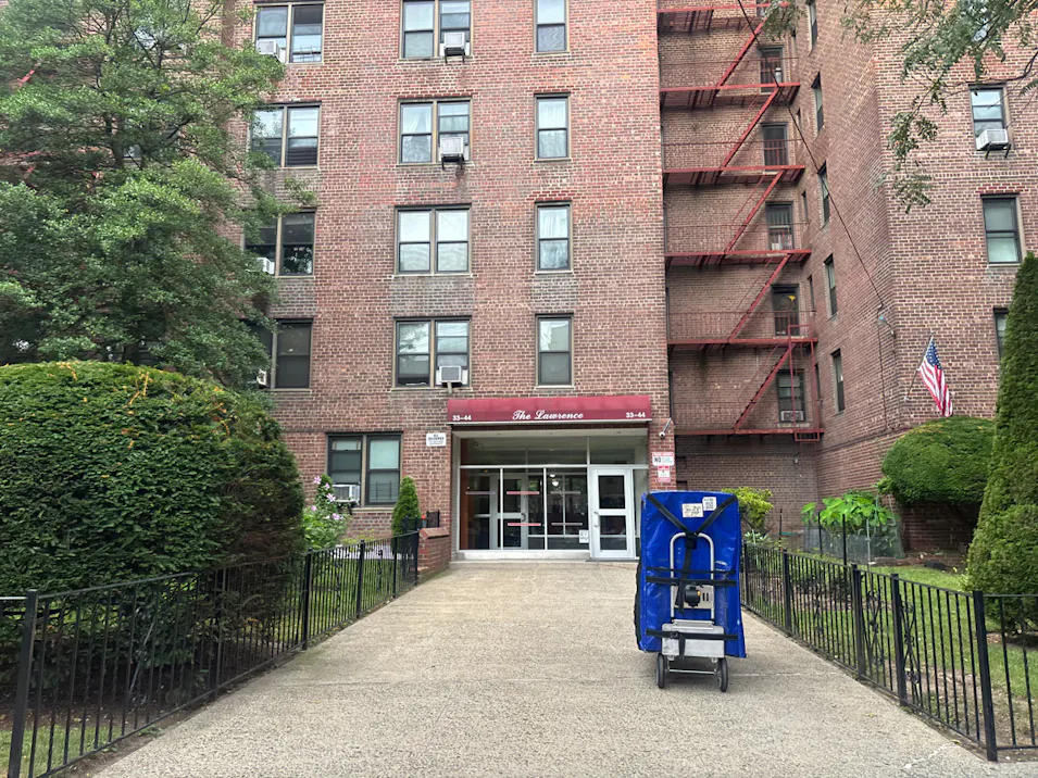 3344 Junction Blvd 2l Jackson Heights, NY 11372, Queens County