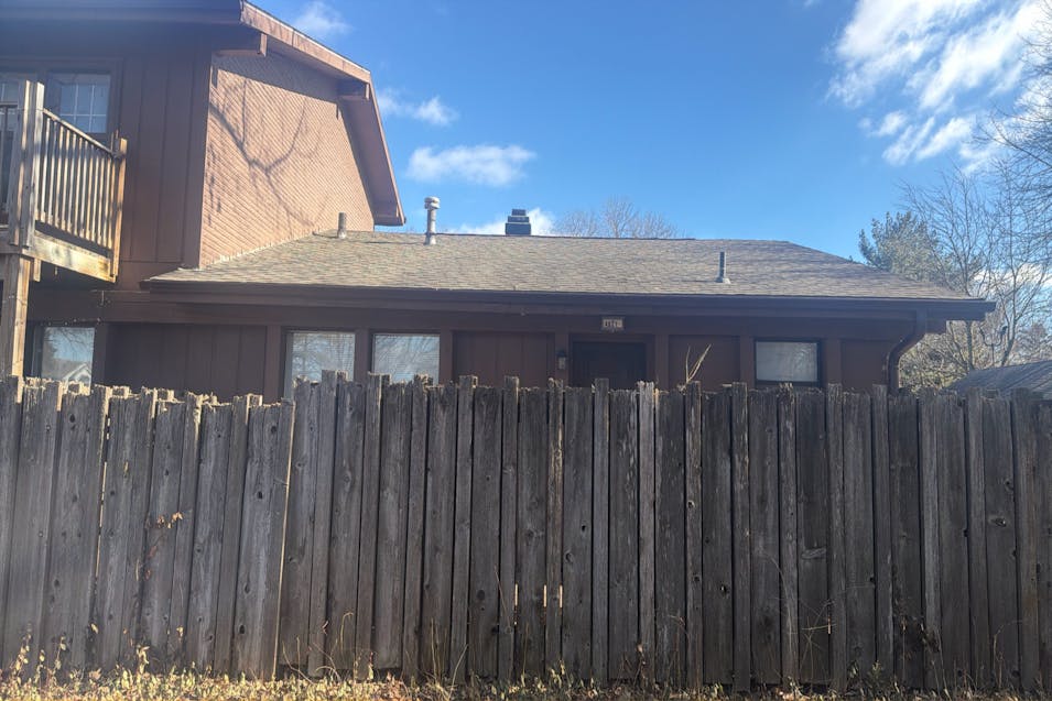 4621 Lockner Dr Unit 6 Urbandale, IA 50322, Polk County