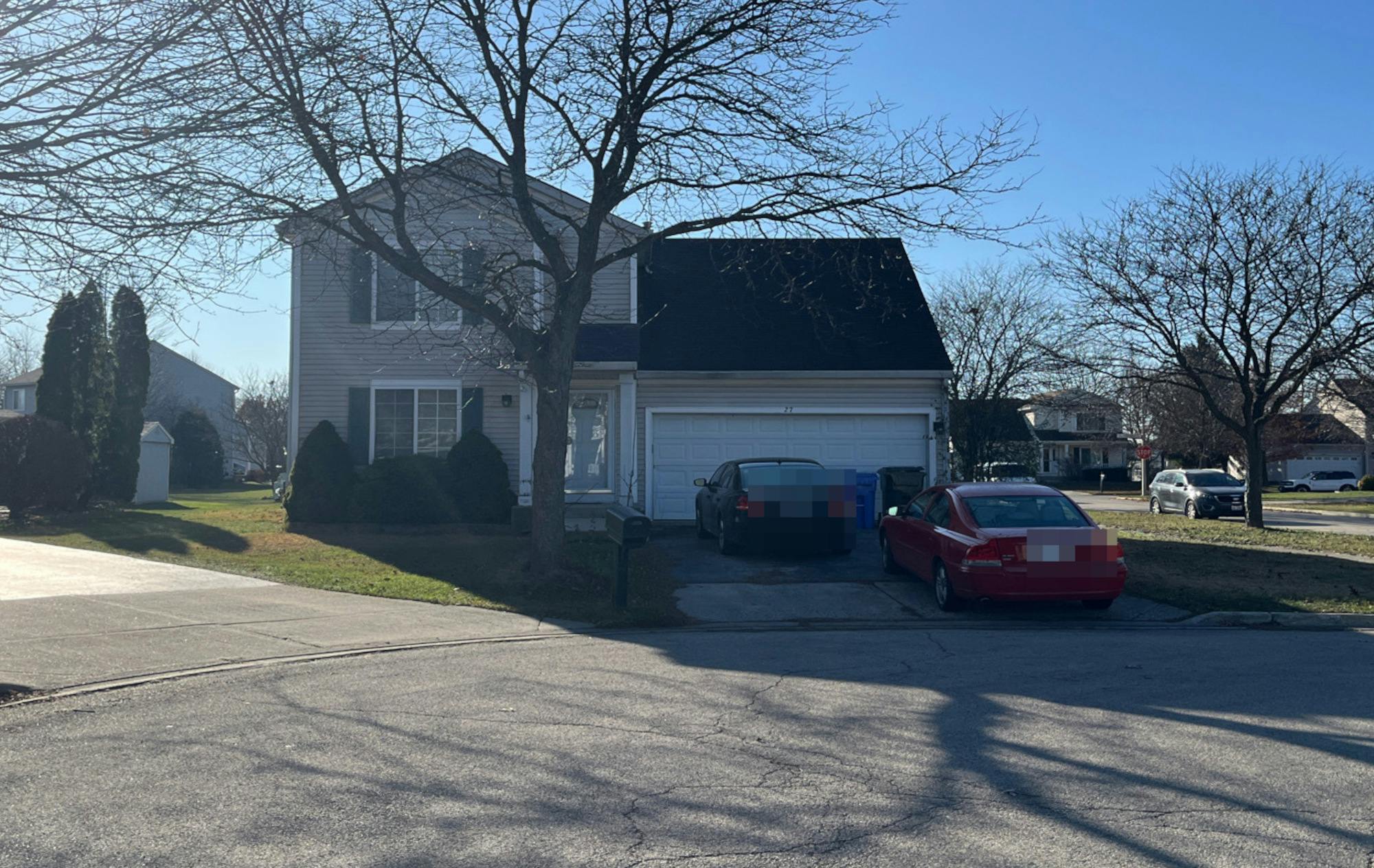 Frederick Ct, South Elgin, IL 60177