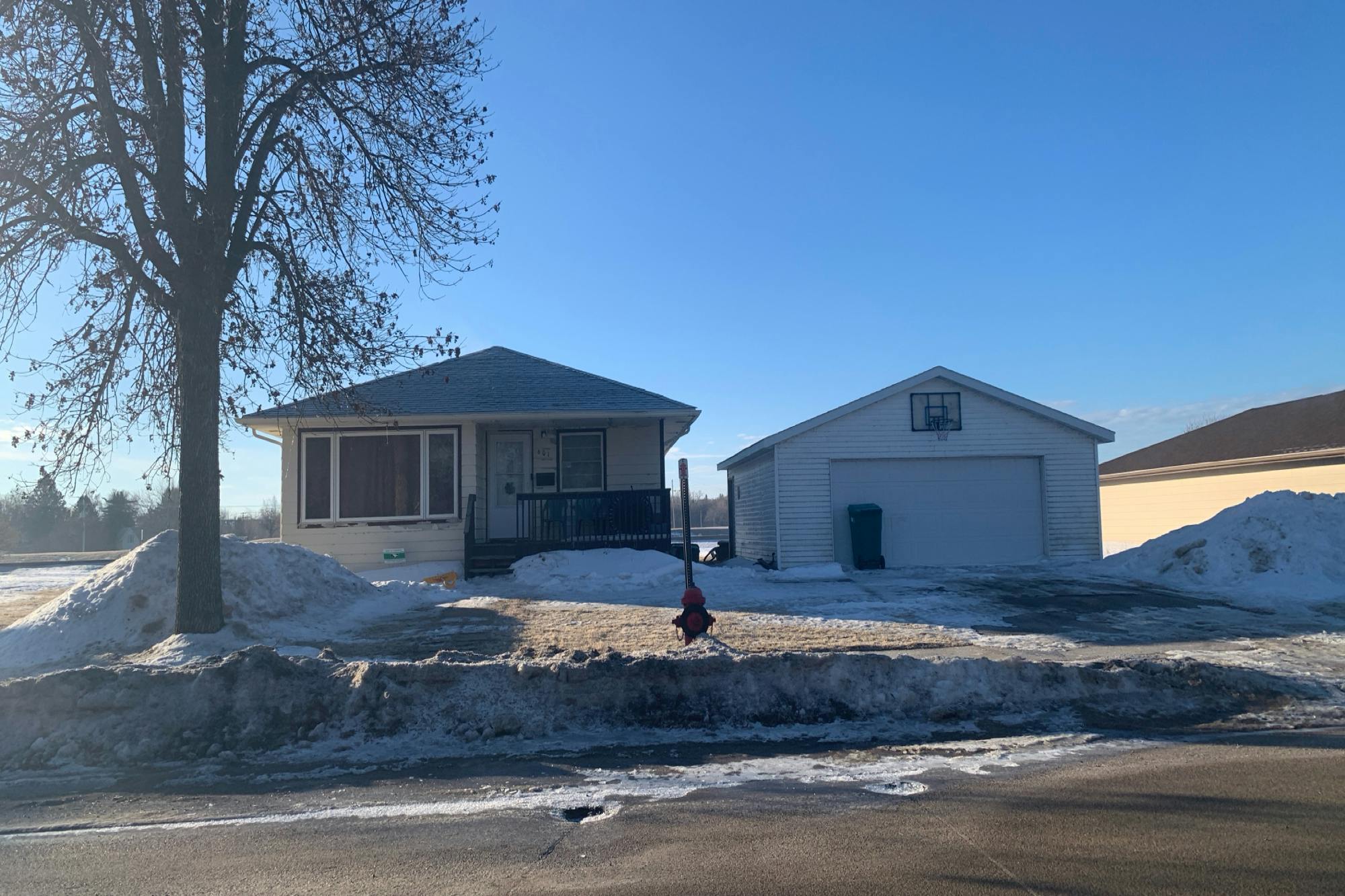 Woodland Ave, Crookston, MN 56716