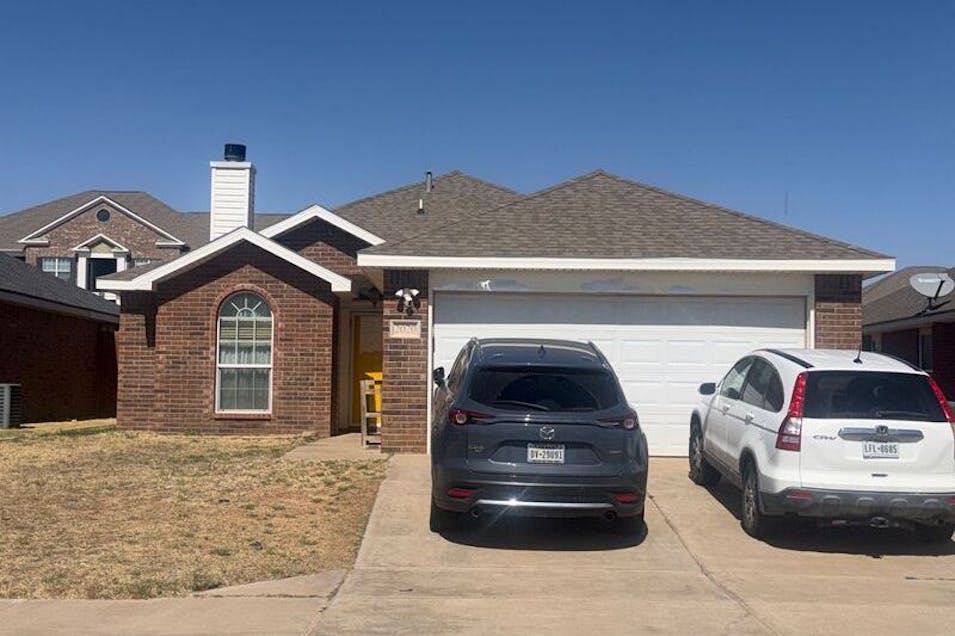 2020 100th St Lubbock, TX 79423, Lubbock County