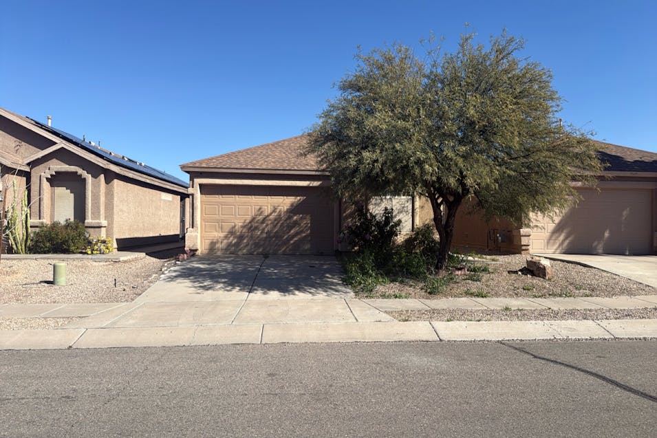 7927 S. Sentinal Stone Drive Tucson, AZ 85756, Pima County