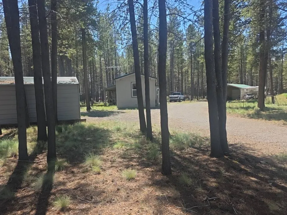 8050 Howard Road La Pine, OR 97739, Klamath County