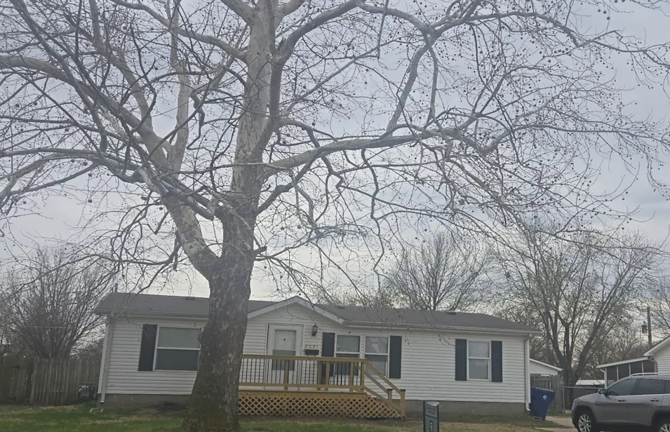 2001 E 53rd St. S Wichita, KS 67216, Sedgwick County