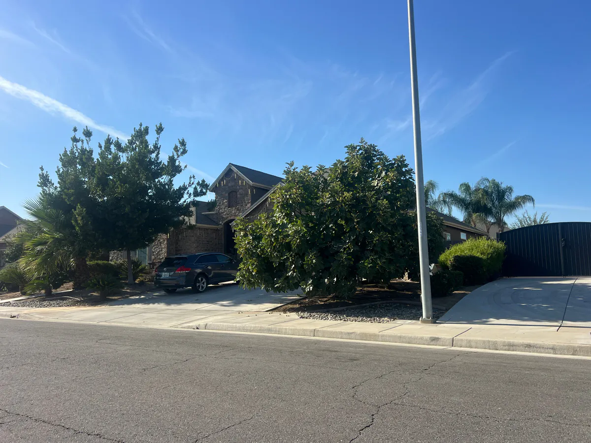 Riviera Del Sol Dr, Bakersfield, CA 93314 #1