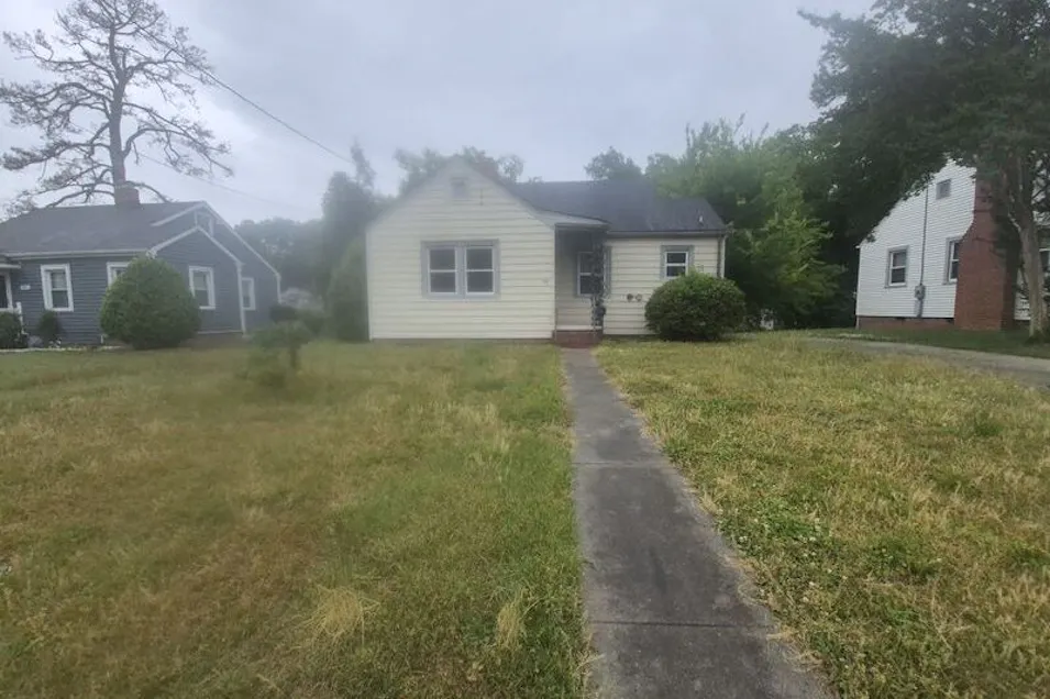 903 Floral Ave Colonial Heights, VA 23834, Colonial Heights City County
