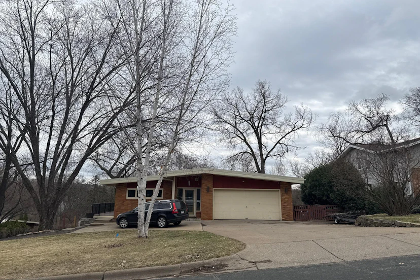2212 Mary Hills Dr
