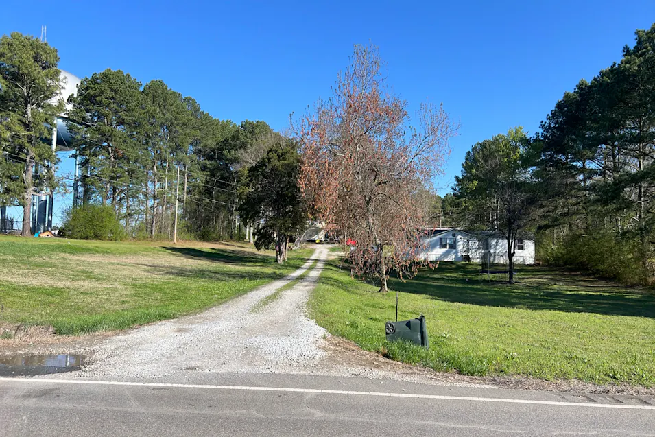 10855 2nd Street Leighton, AL 35646, Colbert County