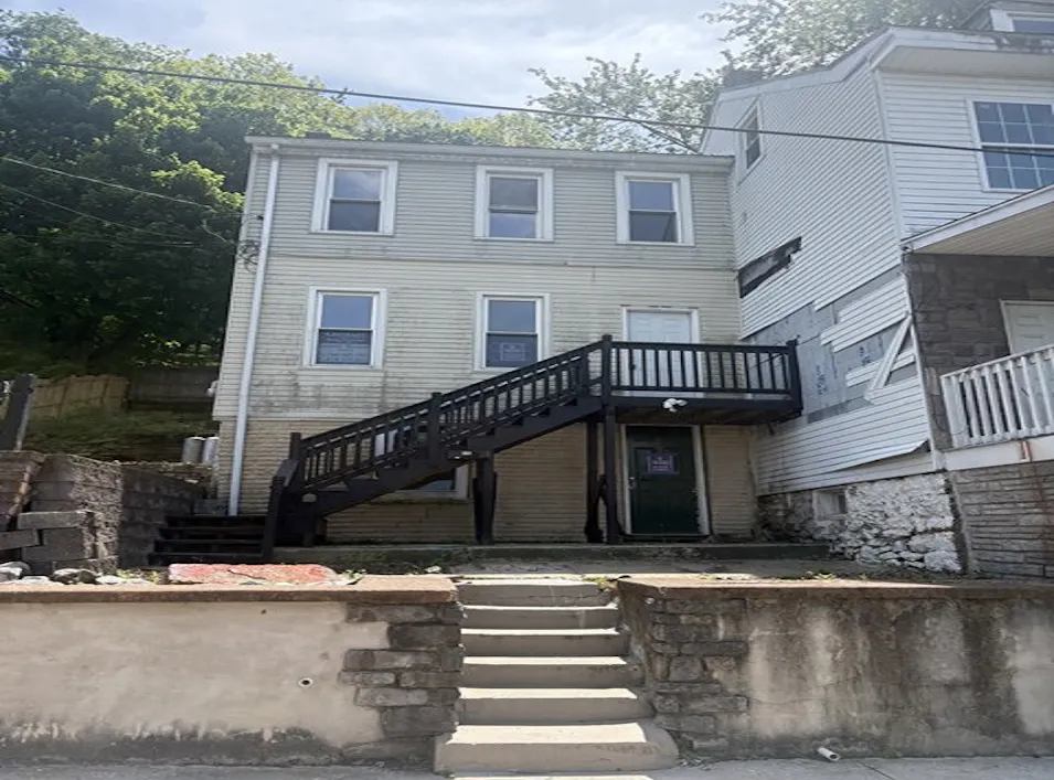 436 West Savory St Pottsville, PA 17901, Schuylkill County