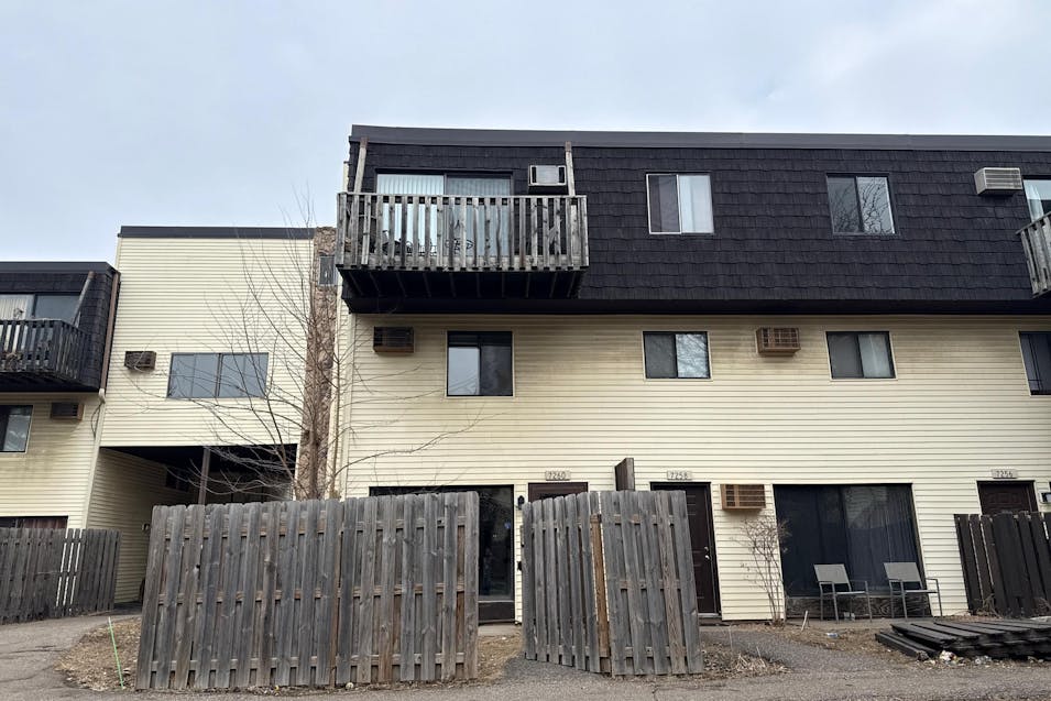 7260 72nd Ln N Brooklyn Park, MN 55428, Hennepin County