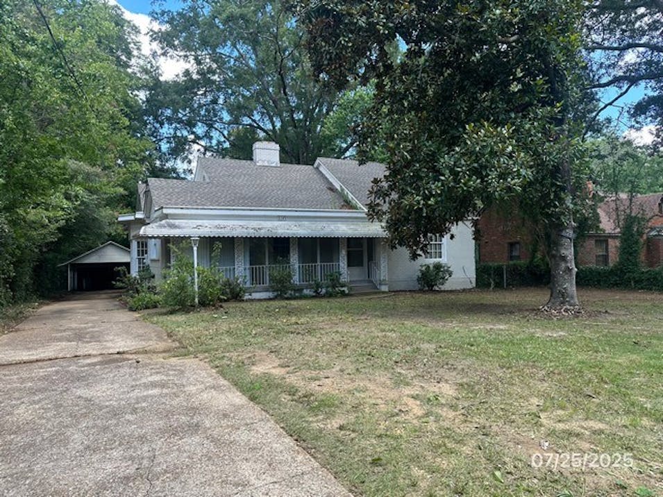 3145 S Hull St Montgomery, AL 36105, Montgomery County