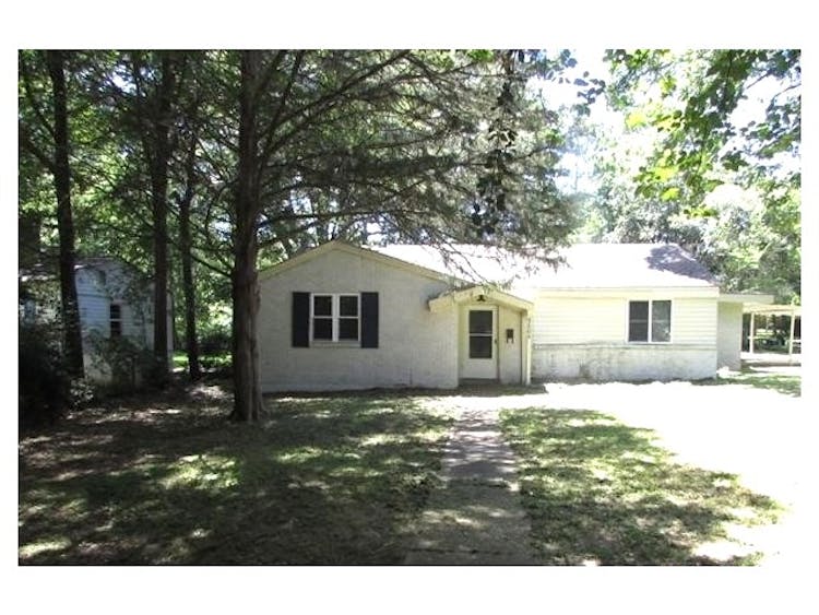 3504 Cloverdale Rd Montgomery, AL 36111, Montgomery County