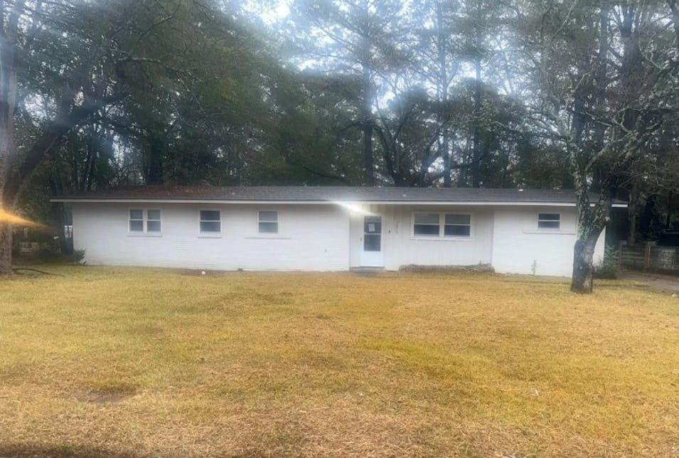 3675 Berkley Dr Montgomery, AL 36111, Montgomery County