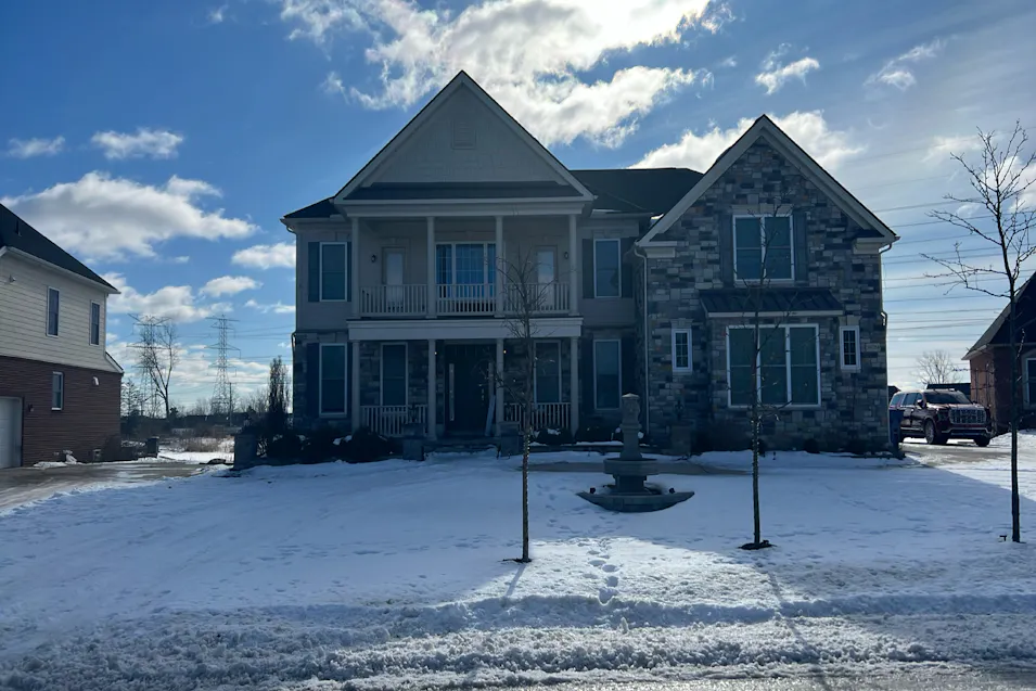 50754 Silverton Canton, MI 48187, Wayne County