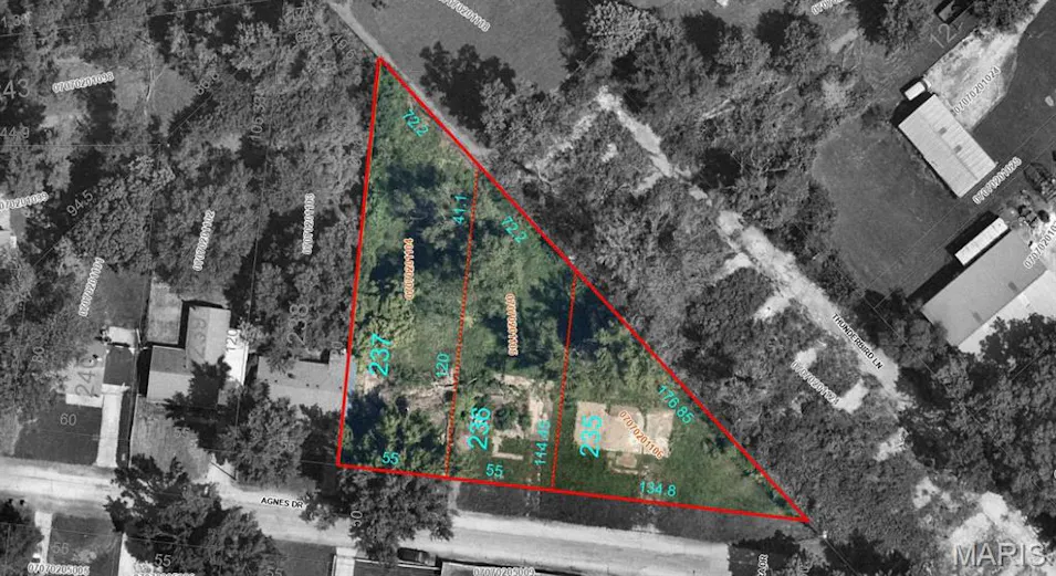 23 Agnes Dr Sauget, IL 62206, Saint Clair County