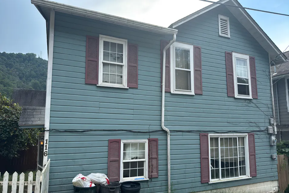 116 Morgan St Logan, WV 25601, Logan County