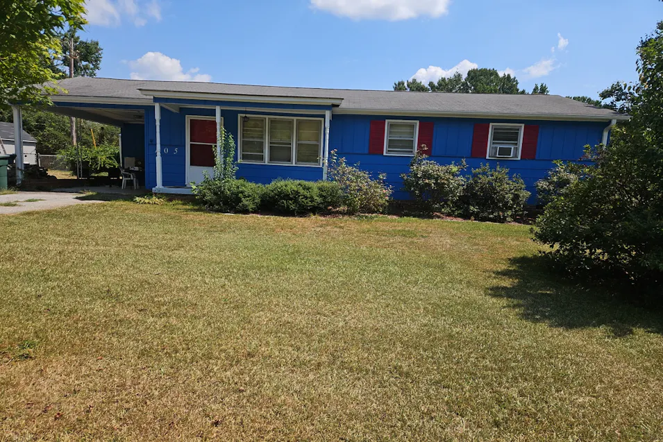 105 Billee St Greenwood, SC 29649, Greenwood County