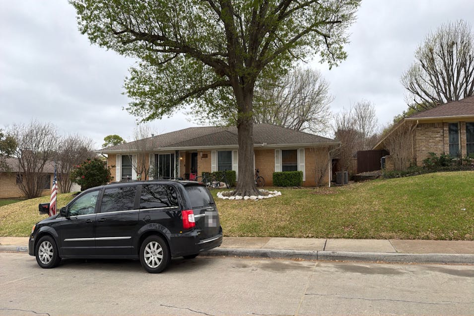 1308 Juniper Ln Lewisville, TX 75077, Denton County