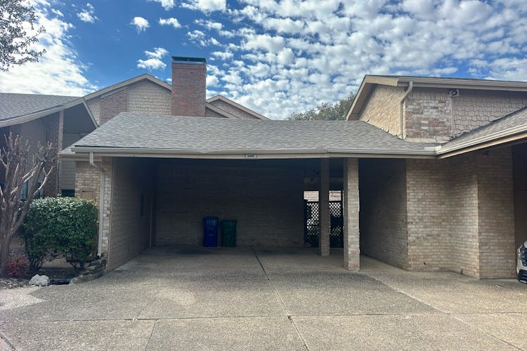 9 Country Lake Drive Carrollton, TX 75006, Dallas County
