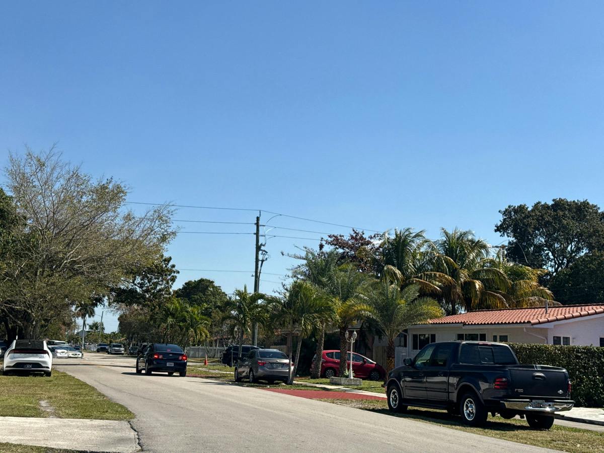 2nd Ave, Hialeah, FL 33012