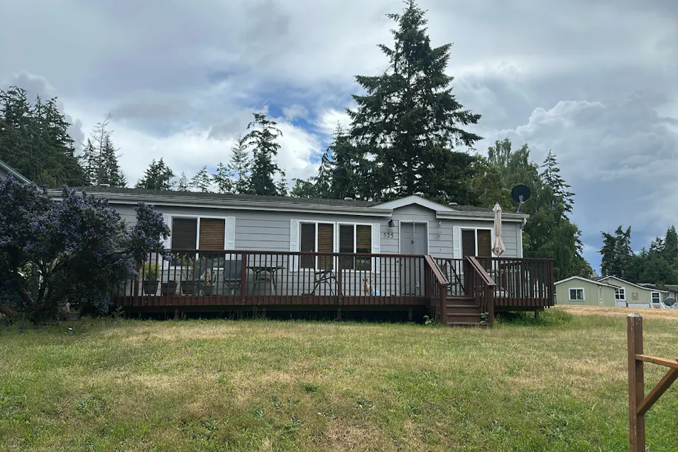 525 Shipping View Dr Freeland, WA 98249, Island County