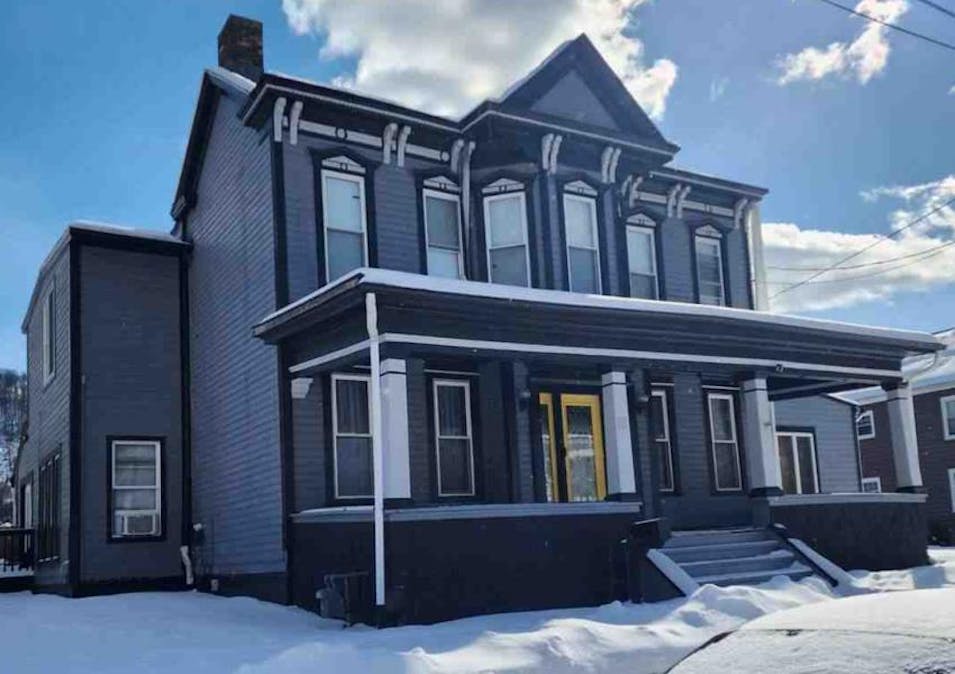 15 Vista Ave Wheeling, WV 26003, Ohio County