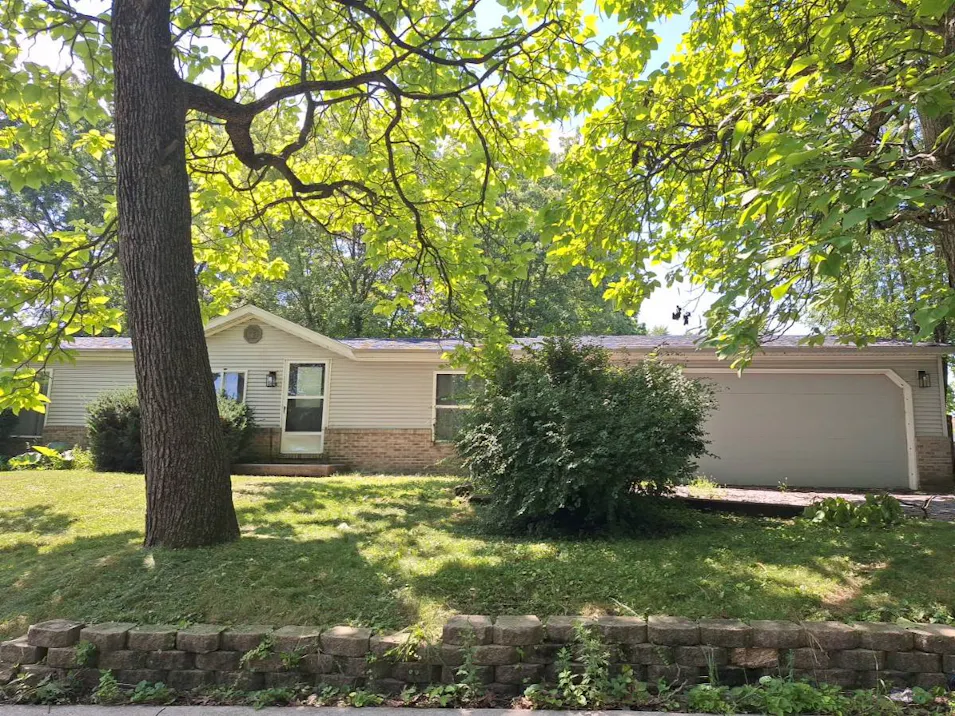 6815 W 128th Ave Cedar Lake, IN 46303-9479, Lake County