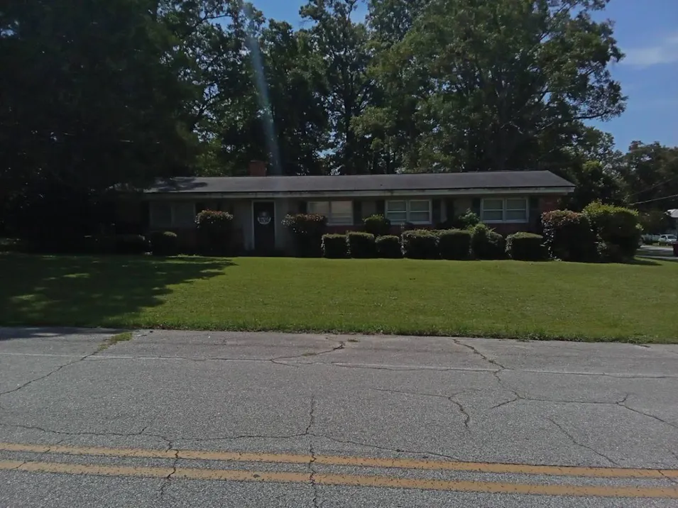 223 9th Ave Eastman, GA 31023, Dodge County