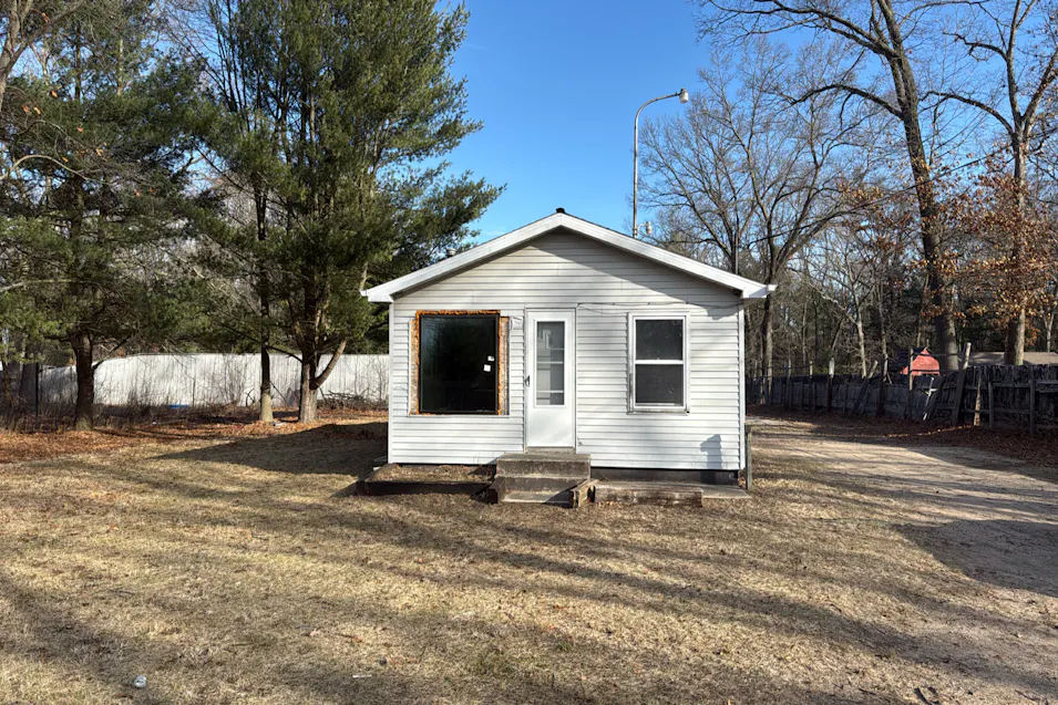 6660 E Apple Ave Muskegon, MI 49442, Muskegon County