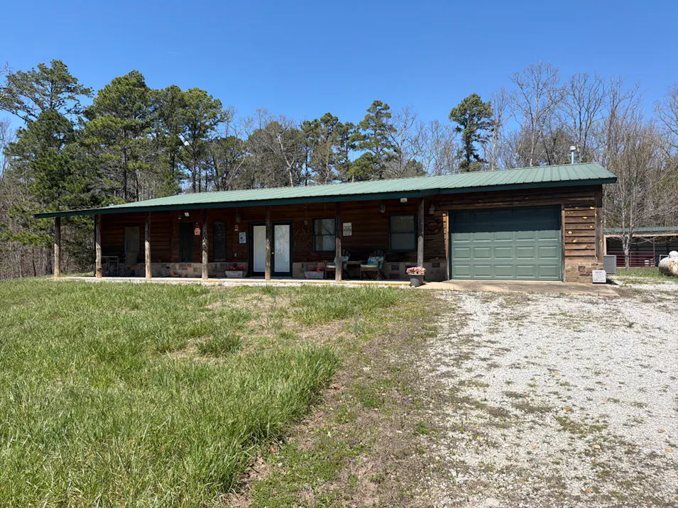 18755 Dixon Rd Licking, MO 65542, Texas County