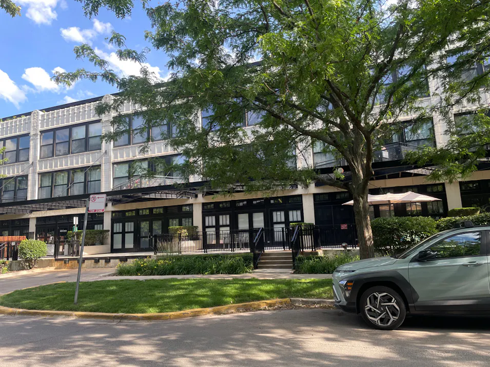 1001 West 15th Street Chicago, IL 60608, Cook County