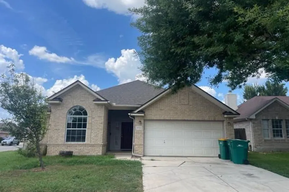 9703 Copper Oak Converse, TX 78109, Bexar County