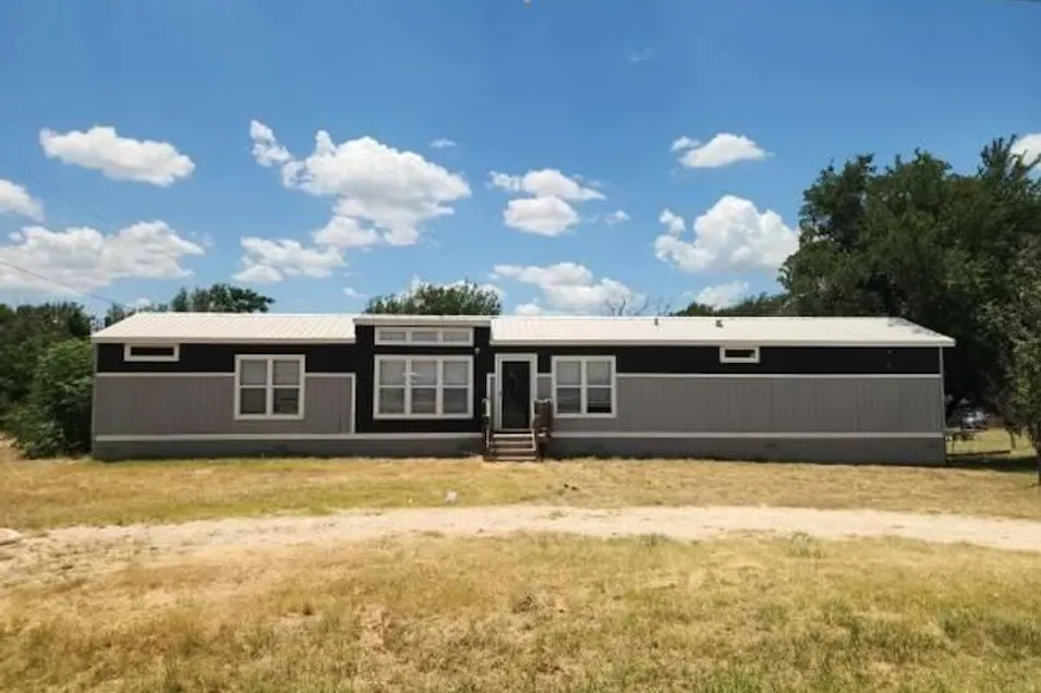 2310 Balboa Court Granbury, TX 76048, Hood County