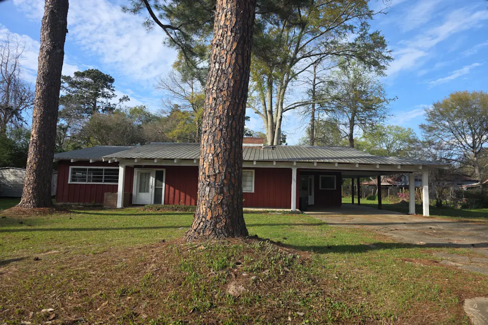 103 Houston Street Crystal Springs, MS 39059, Copiah County